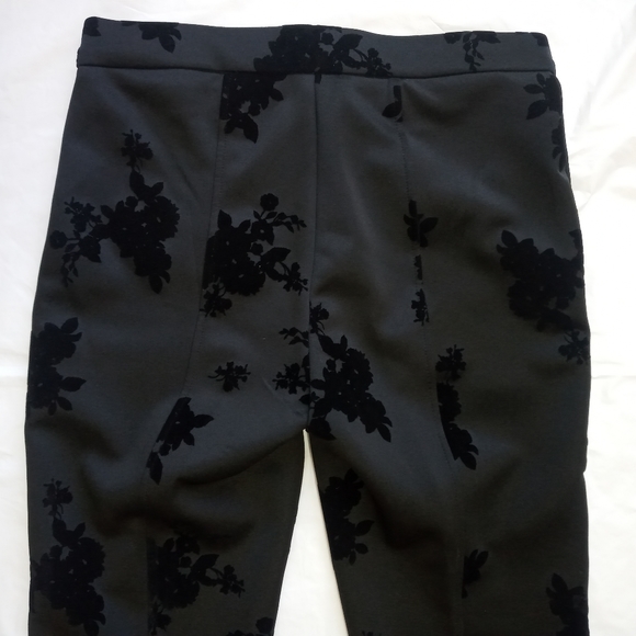 Black Velvet Floral Retrology Mid High Rise Pants - Picture 5 of 9